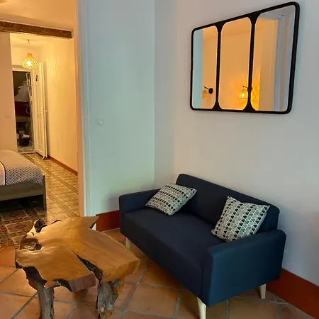 Apartment Avec Jardin Sous Les Couverts